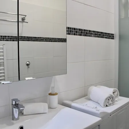 Apartment Le Geroudis - Centre - -clim La Grande-Motte